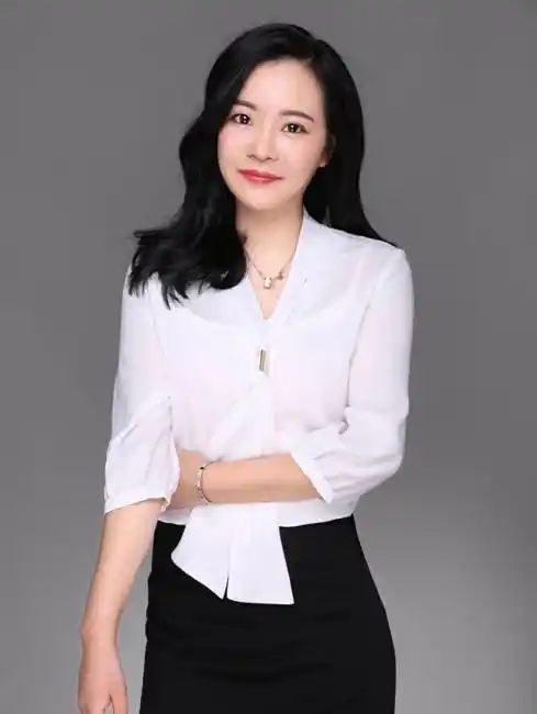 星慕创始人陈怡文,李耿专访-新时代的创业者,自主创