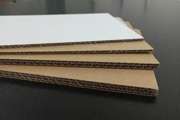 像变形金刚一样的瓦楞纸板