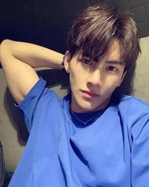 p data-id="gnaoa7fnxu">张又玮,中国台湾男演员.