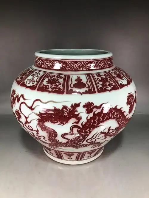 元代釉里红龙纹罐