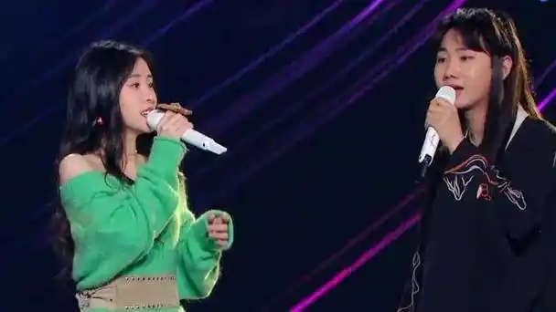 汪苏泷恋情曝光,帮女友提鞋,这是受了许嵩的刺激?_宣传_节目_首歌