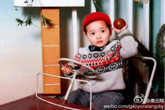 众星童年照大盘点