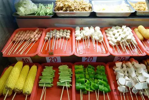 【宜兰罗东美食】高品味财伯无烟串烧,方便省时,深夜美食,种类繁多