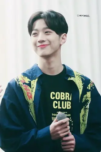 180407 赖冠霖 上岩签售上班&下班 饭拍整理【180516 新增高清】