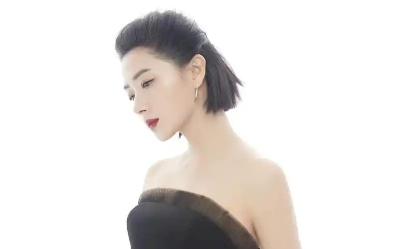 【万茜杂志汇总】《视周刊mode》2019年1月刊