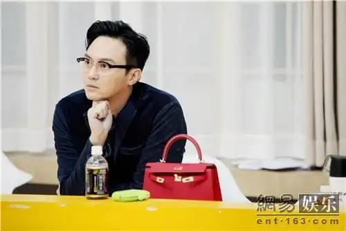 张智霖被旁听生攻陷 《一年级》曹曦月机智救局