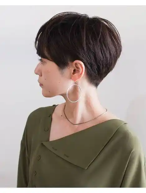 女士短发别乱剪,选这四种就对了,很美很时尚_发型_女性_纹理