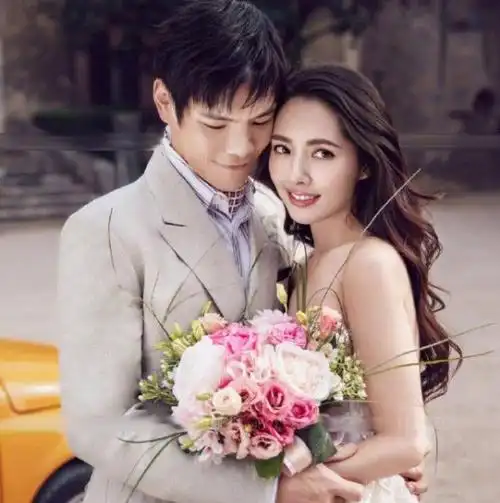 向佐郭碧婷婚纱照有多豪华看清幕后拍摄画面网友果然是豪门