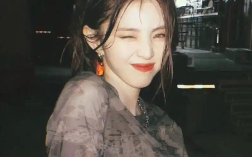 韩素希|怎么拍都好看的美女|氛围感|酷酷拽姐