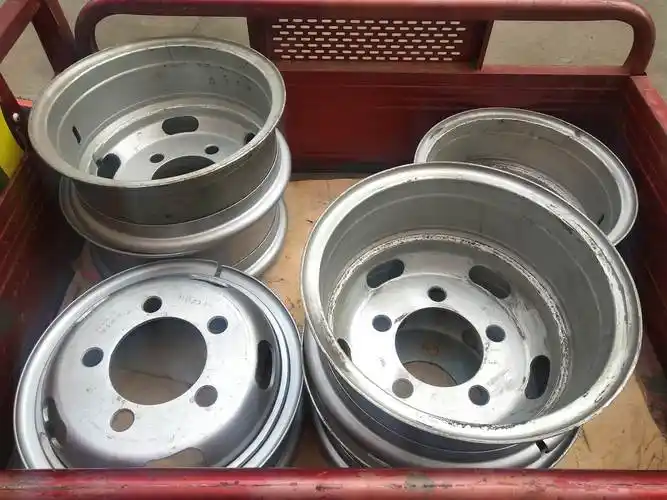 供应东风多利卡d6钢圈 钢盆 钢锅 轮辋 轮胎总成货车配件