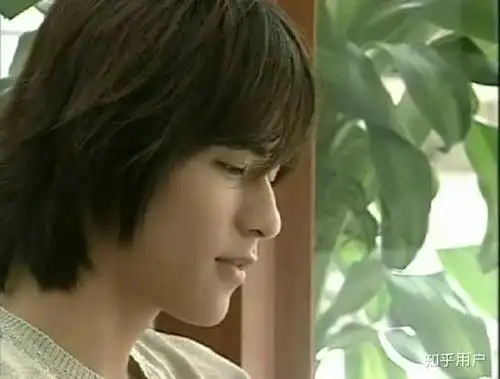 《深情密码》很多人都觉得这个时候是仔仔的颜值巅峰