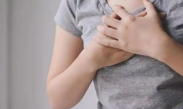 不同阶段乳房胀痛的原因?