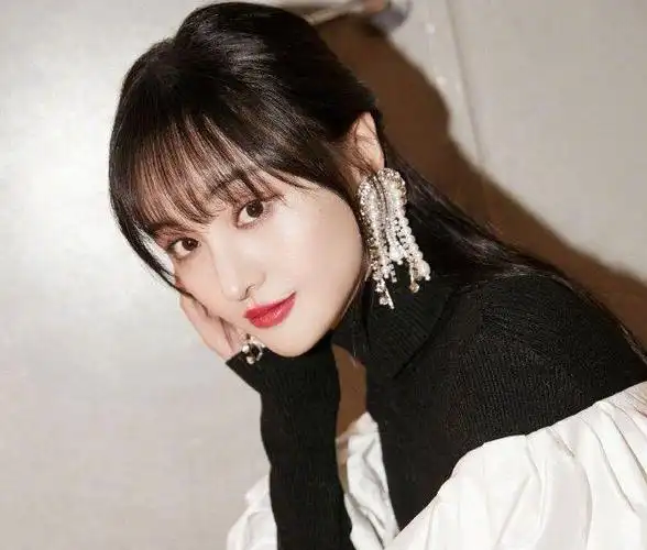 郑爽涉逃税被查75位一线艺人注销200家关联公司