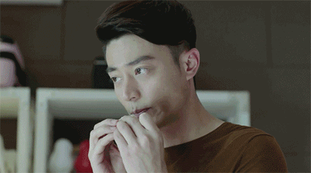 霍建华薄靳言马思纯简瑶他来了请闭眼gif动图_动态图_表情包下载_soo