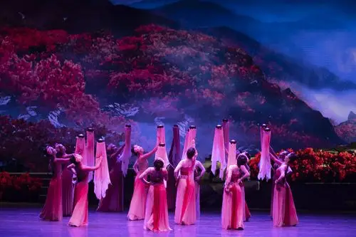 广安大型原创曲艺剧红杜鹃在成都上演