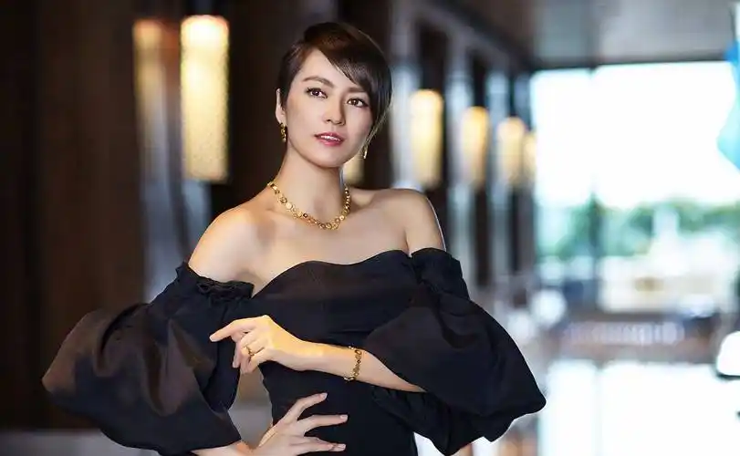 她们又高又美,娱乐圈身高超过175cm的十大美女明星都有谁呢_女孩子