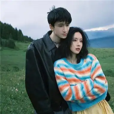 清纯又宠溺很阳光的情头 甜死人热情开朗情侣头像_情侣头像_美头网