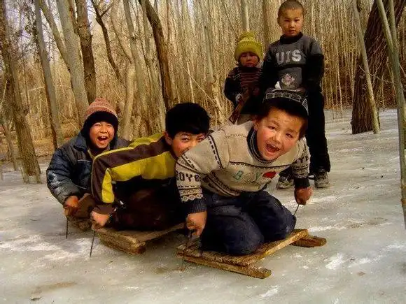 农村90年代的10张老照片,充满了年味,如今很难体会到了