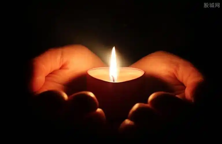 关于魏萌不幸去世的信息以讣告为准.