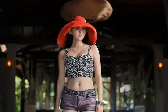 娜扎分手大师非洲上山下海情陷假国王邓超