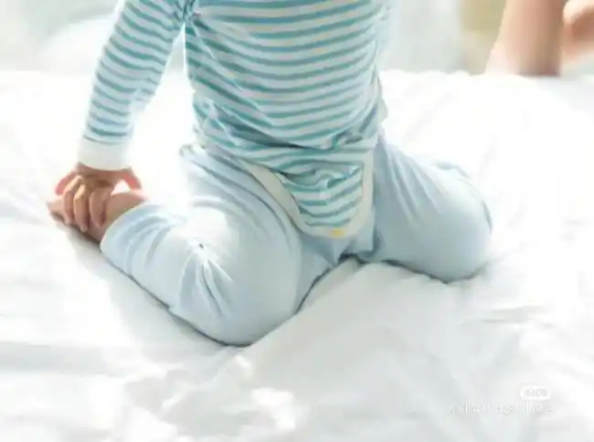 孩子"w"坐姿危害极大