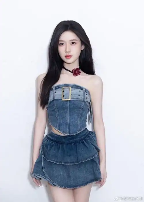 陈意涵式多巴胺穿搭