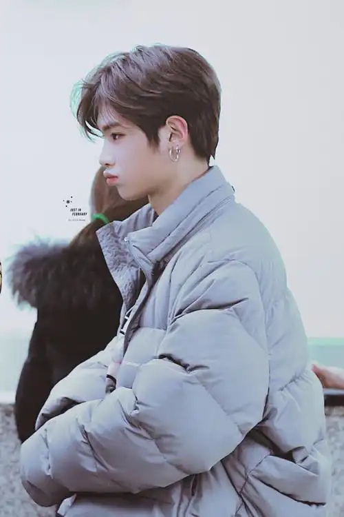 justin黄明昊 - 堆糖,美图壁纸兴趣社区