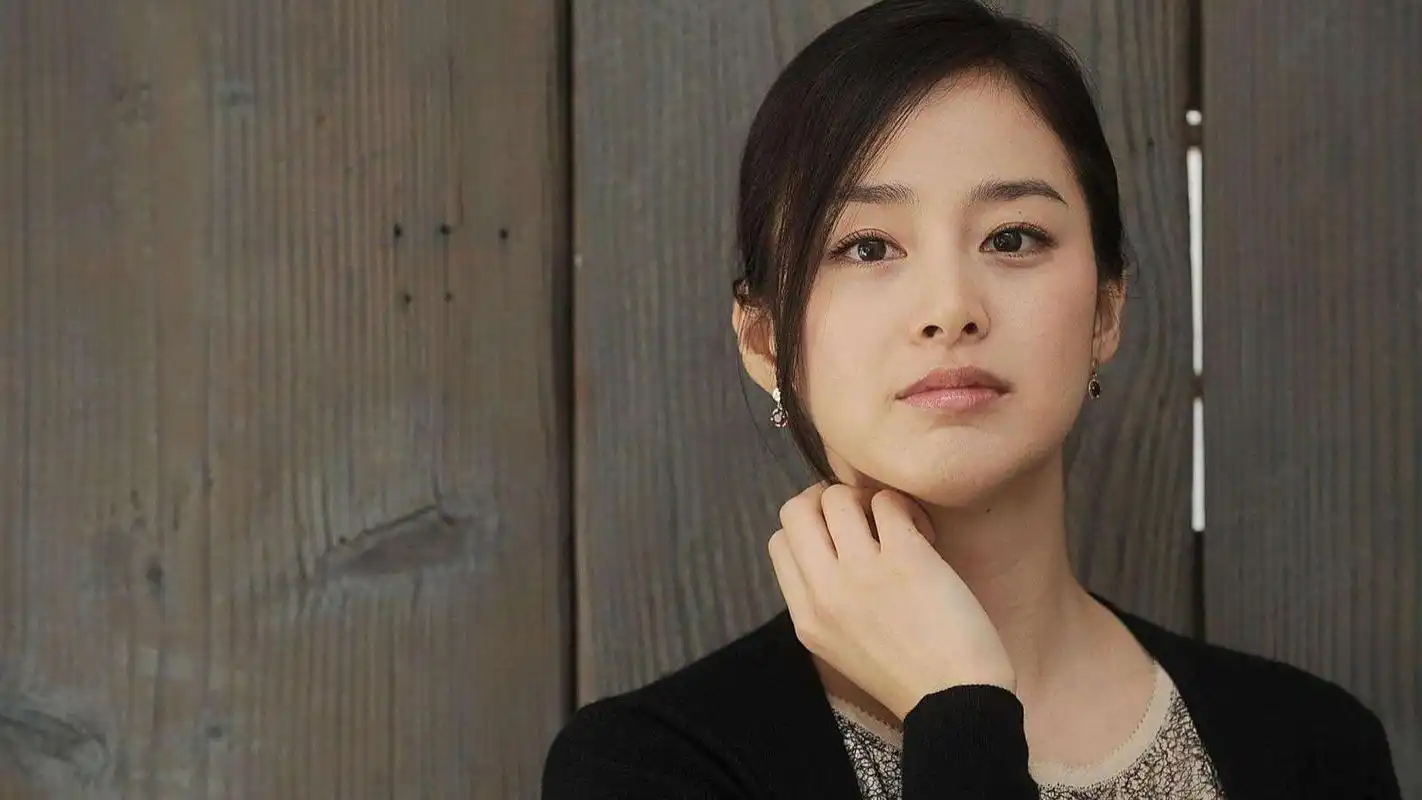 金泰熙在首尔某医院生下了第二个孩子,母女平安健康