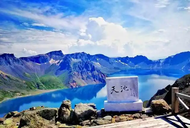 长白山天池景区在东北三省那个位置