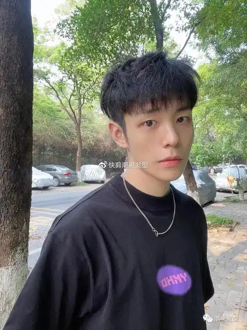 适合男生夏季剪的3款时髦发型跟着剪就对了剪完真的帅