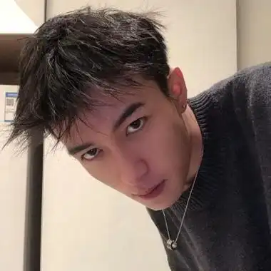 帅气男生超酷真人头像高清图片