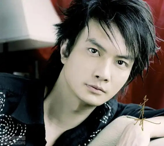 李泉写真-1024x911.178k.高清大图-明星写真馆n63.com