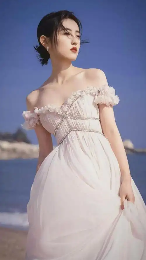 张子枫高清壁纸写真,海边轻盈漫舞,令人怦然心动_网易订阅