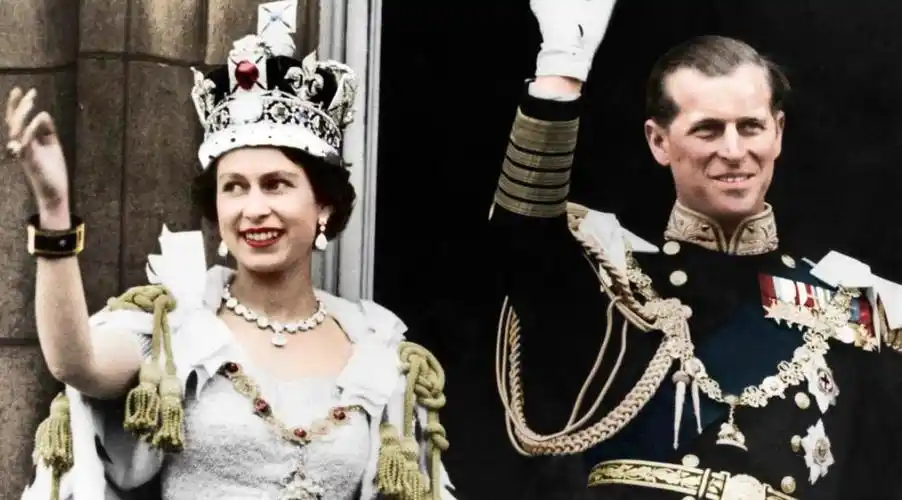 真实影像曝光伊丽莎白二世加冕典礼一起来看看吧