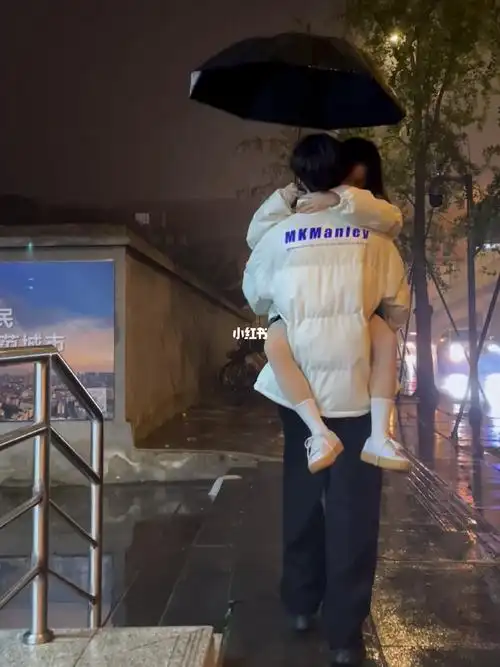 情侣  #身高差  #抱抱