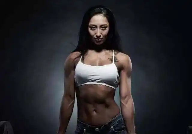 她为中国赢得世界冠军,却引来一片骂声?