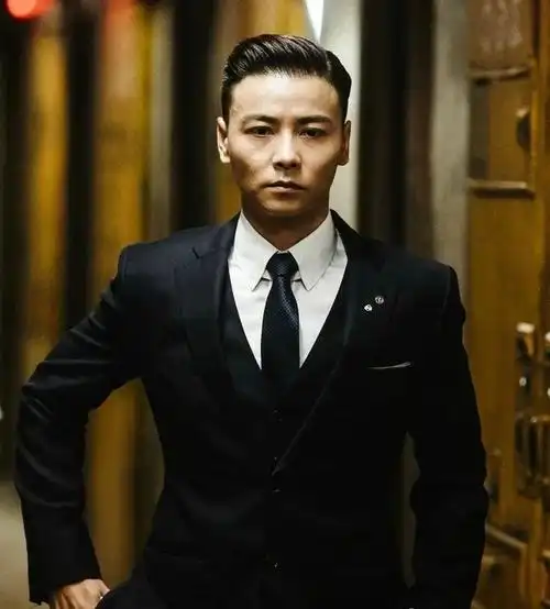 张晋为什么被称为西装暴徒