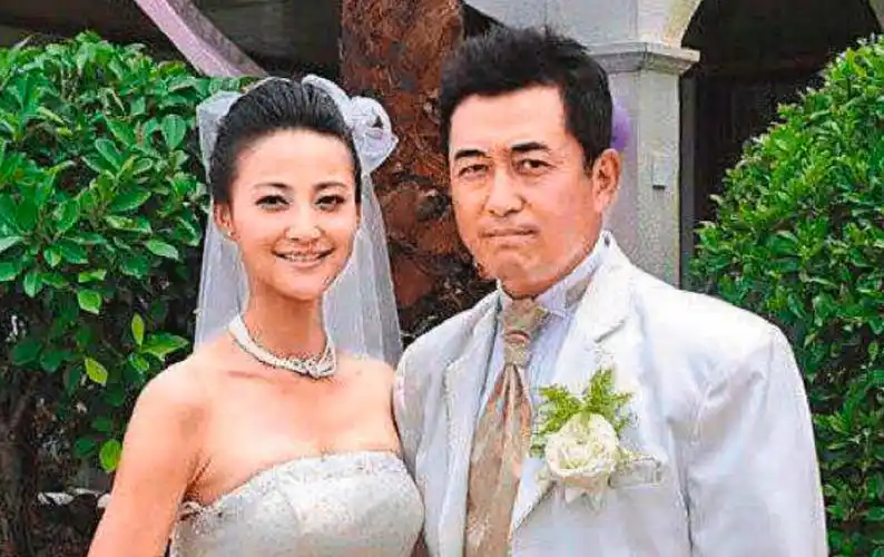 "聋哑人孩子"的情义人生_王志飞