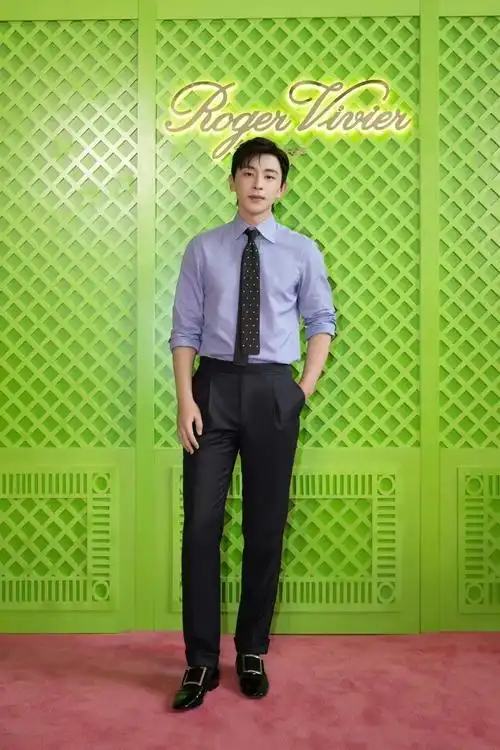 一周男星穿搭丨这样下去 宁泽涛要抢了不少模特的饭碗