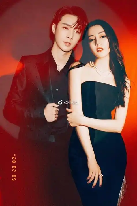 提问:迪丽热巴张艺兴要合作?