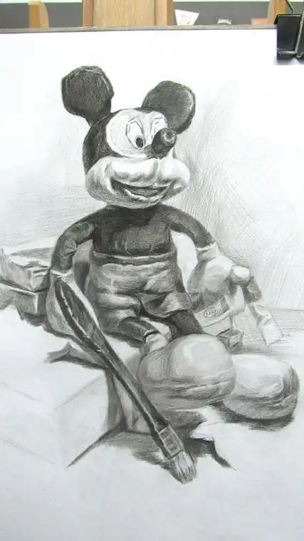 可爱风的静物素描《米奇》