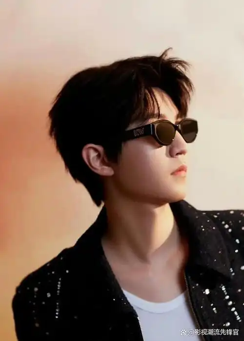 从可爱到绅士,王俊凯的颜值进化史