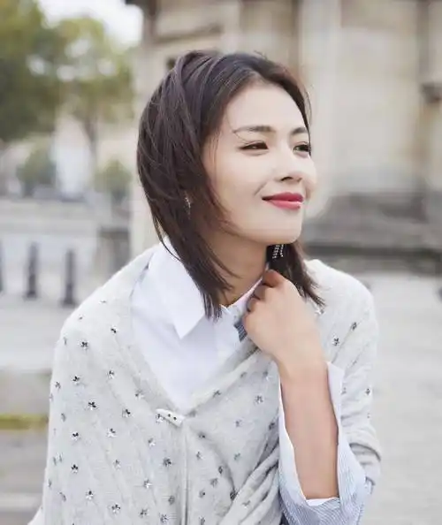 40岁女人最有气质发型(这3款发型气质又减龄)