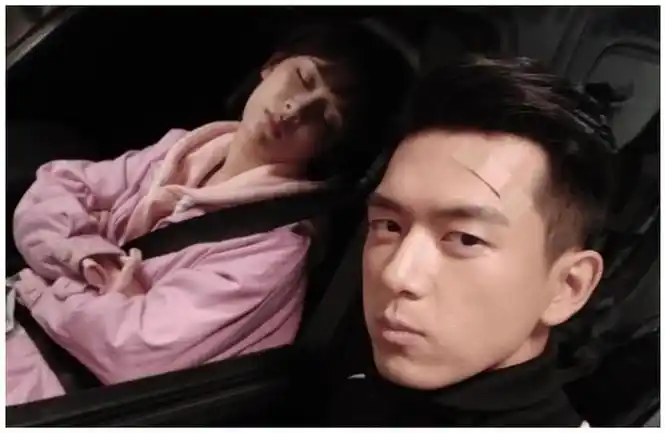 李现卡点为杨紫庆生一个叫现哥一个叫紫妹