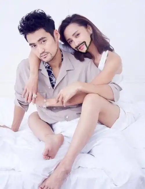 张歆艺晒与袁弘合照,为自己p上胡子大秀夫妻相,打趣是近亲结婚_老公