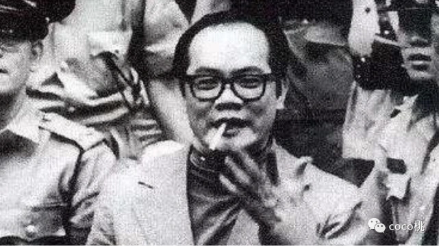 同理,《濠江风云》的原型崩牙驹尹国驹,当年自己要求要让任达华演自己