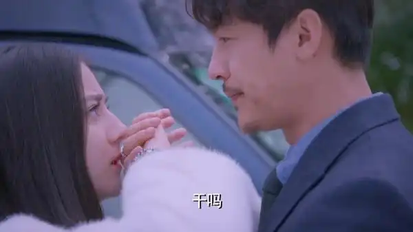 【图】克拉之恋高雯沈东军 两人疑似在一起