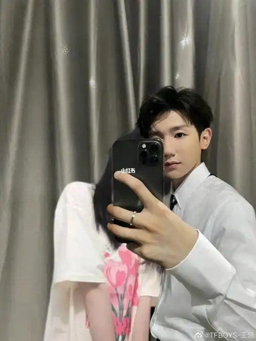 嗯……怎么不算王源老婆呢#王源
