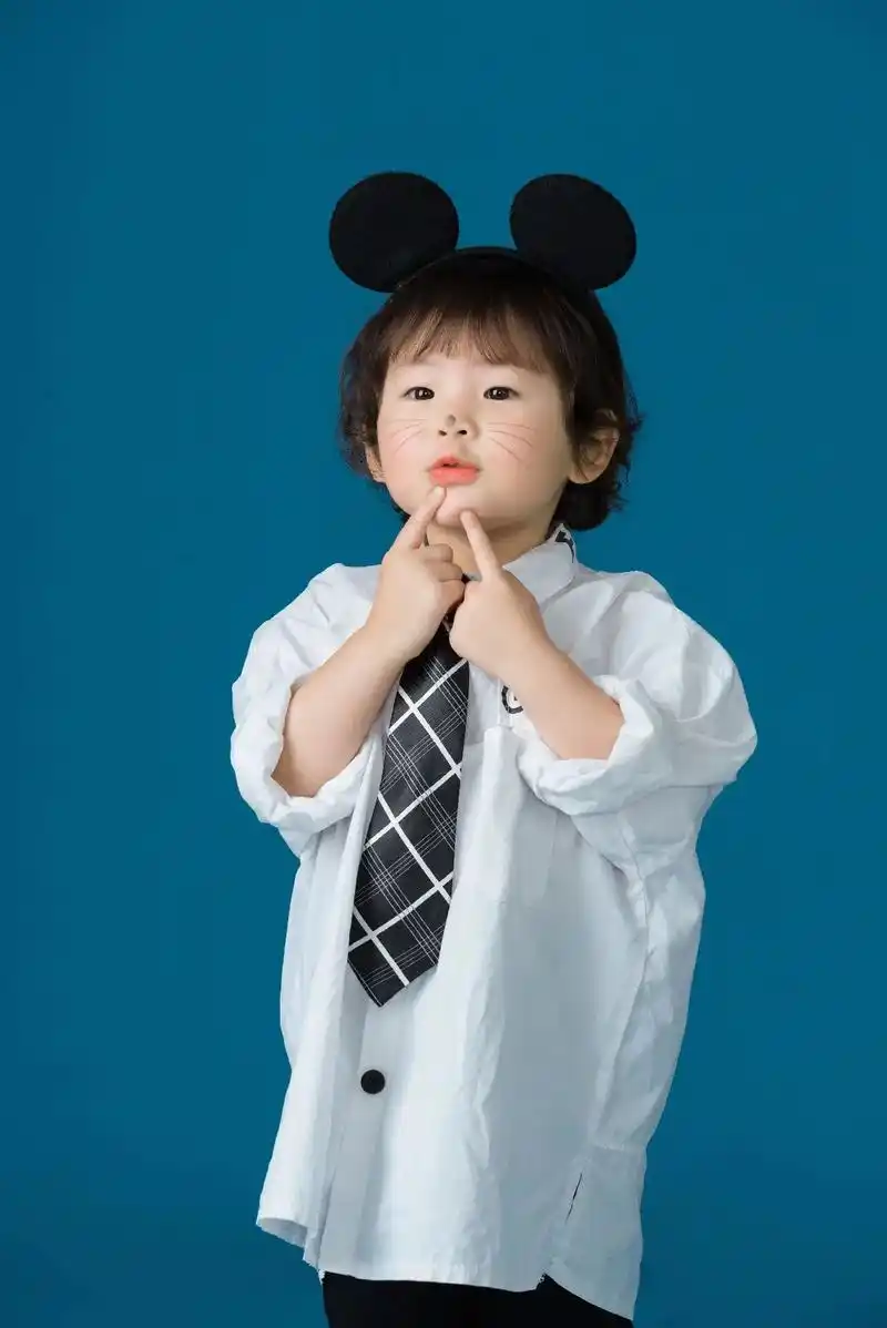 可爱的两岁九个月#宝宝写真 #记录成长的每一个瞬间  - 抖音