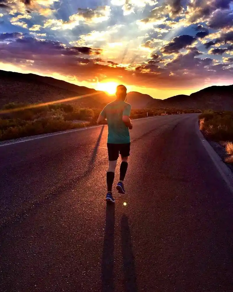 不做准备跑步就会伤到你为了长远考虑你要做好这些准备